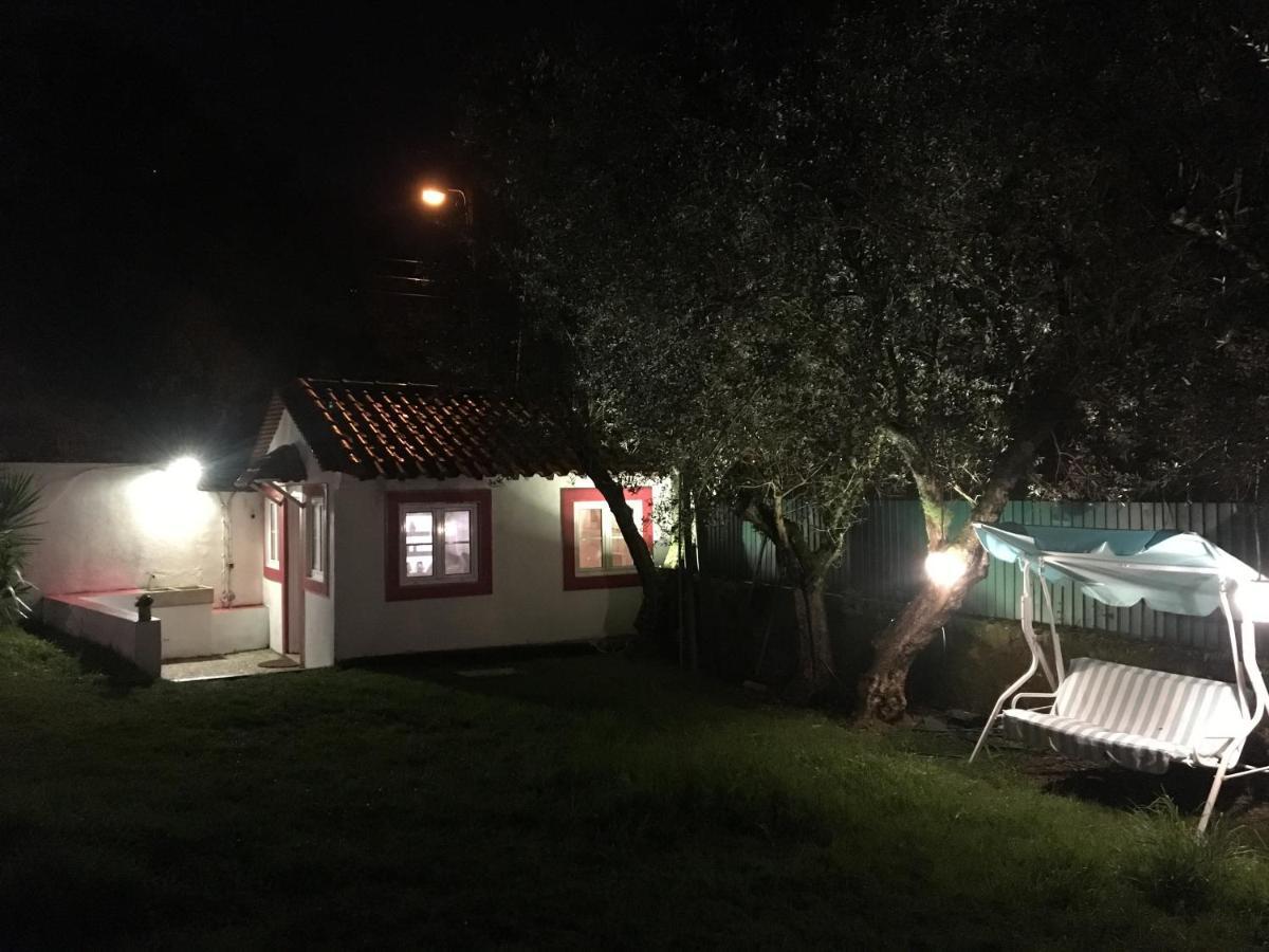 Villa Lisbon Cozy House W/Garden And Pool Valejas Exterior foto